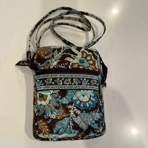 Vera Bradley Java Blue cross body bag.